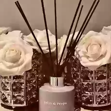 Prim & Props Reed Diffusers - Pomegranate Noir 100ml